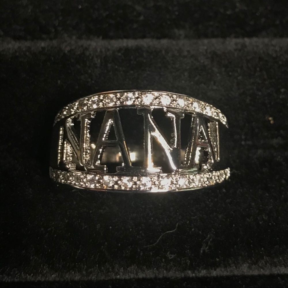 **SOLD** Beautiful NANA Ring